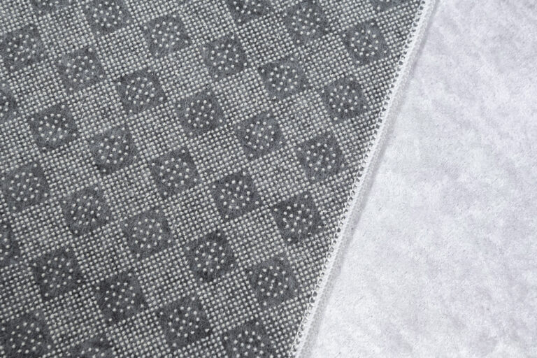 Teppich Emma Kinderzimmer Grau Mädchen Bär Rutschfest