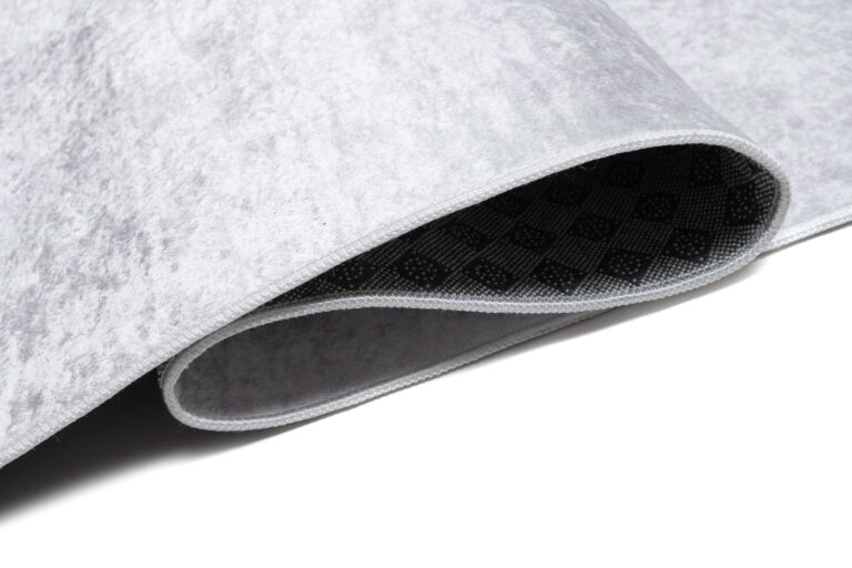 Teppich Emma Kinderzimmer Grau Mädchen Bär Rutschfest