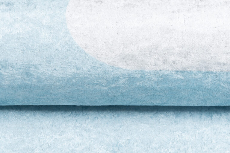 Teppich Emma Kinderzimmer Hellblau Wolken Rutschfest