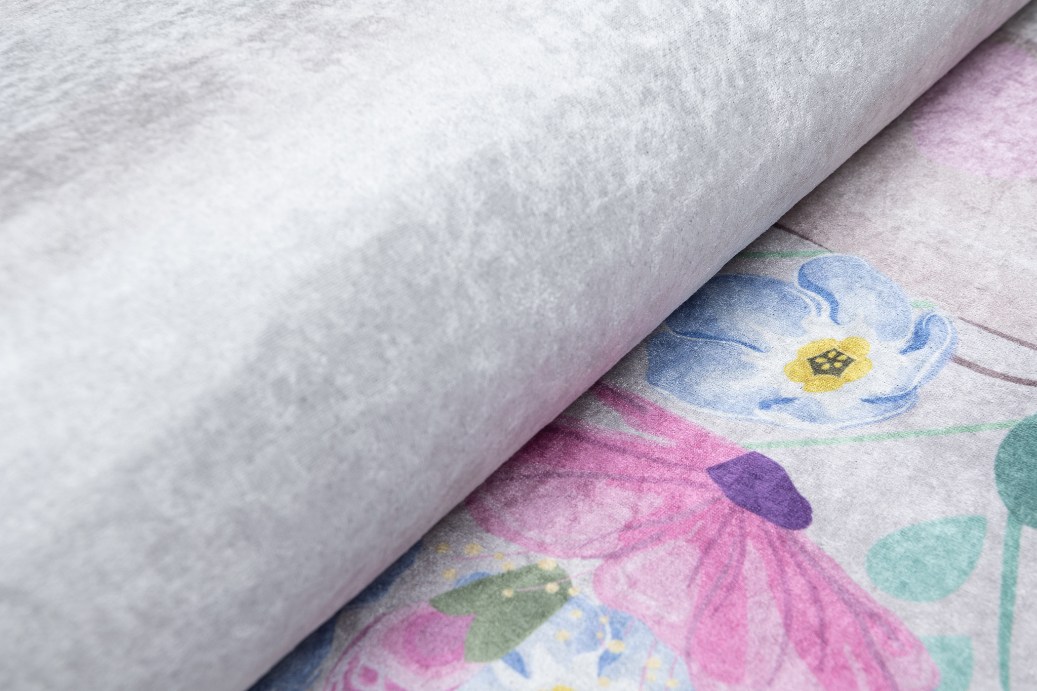 Teppich Emma Kinderzimmer Grau Bär Katze Rutschfest