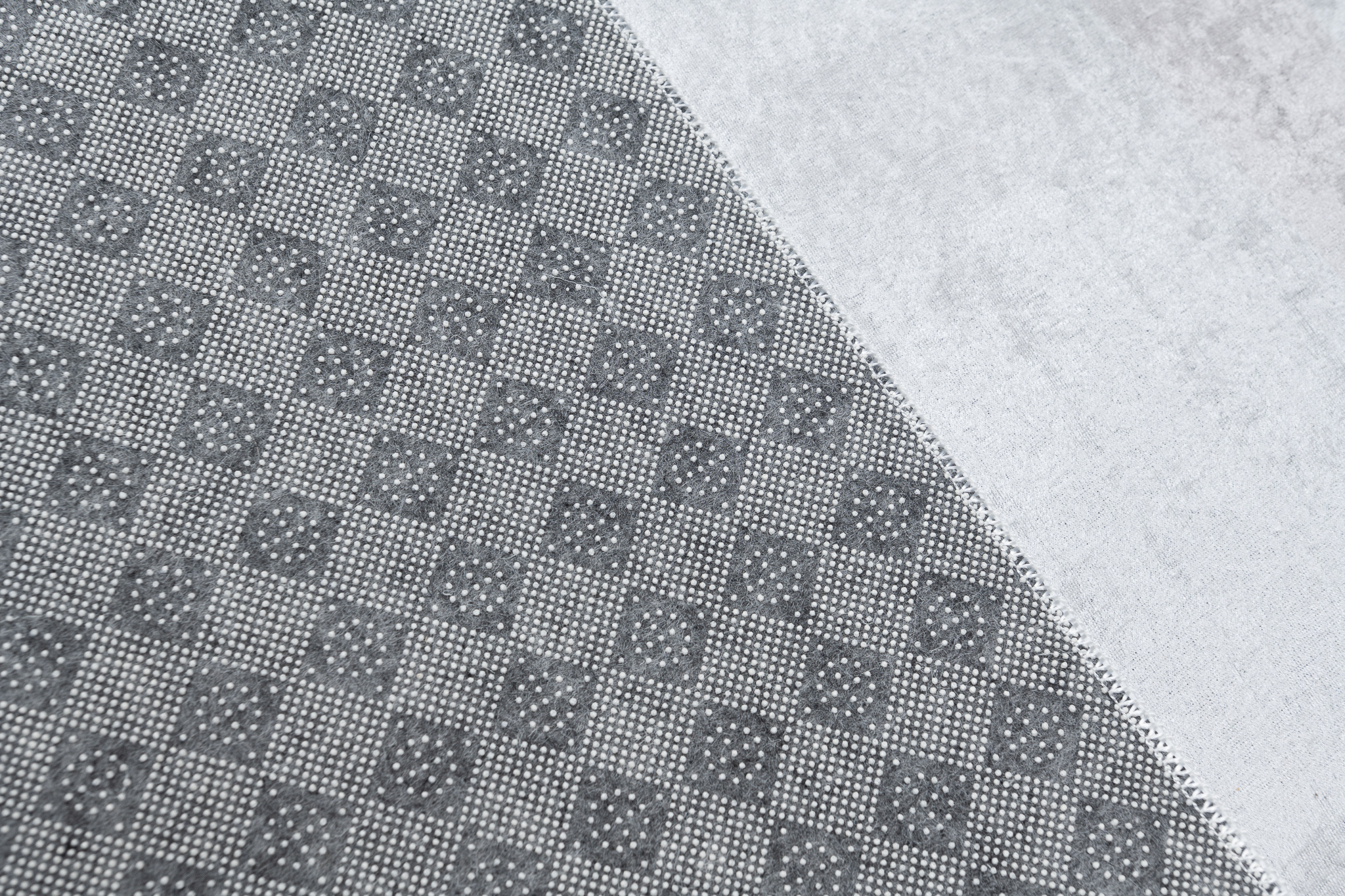 Teppich Emma Kinderzimmer Grau Bär Katze Rutschfest