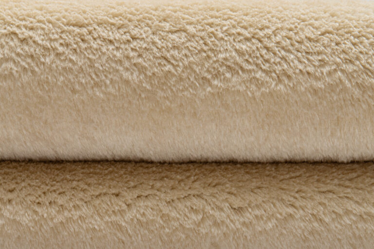 Teppich Cuddle Anti-Rutsch Beige Shaggy